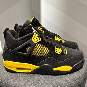 New Air Jordan 4 'Thunder' Men's Sneakers - Random Shoe Box